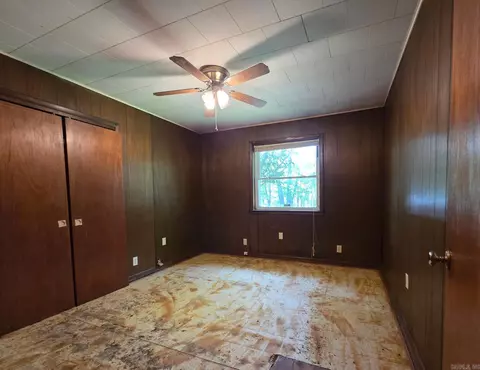 Bedroom - 293 Social Hill Loop, Malvern, AR 72104 photo 1 of 7