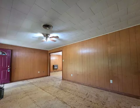 Living - 293 Social Hill Loop, Malvern, AR 72104 photo 2 of 4