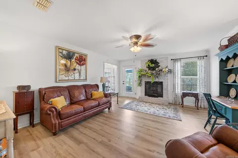 Living - 16 Newcastle, Cabot, AR 72023 photo 1 of 2