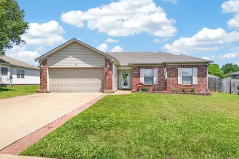 16 Newcastle, Cabot, AR 72023