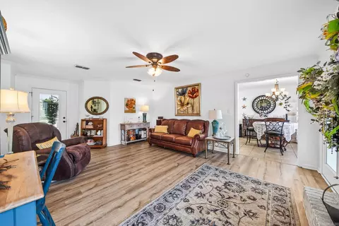 Living - 16 Newcastle, Cabot, AR 72023 photo 2 of 2