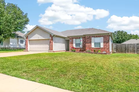 Exterior - 16 Newcastle, Cabot, AR 72023 photo 2 of 8
