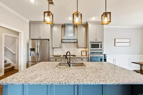 Kitchen - 2401 Aberdeen Dr, Bryant, AR 72019 photo 7 of 7