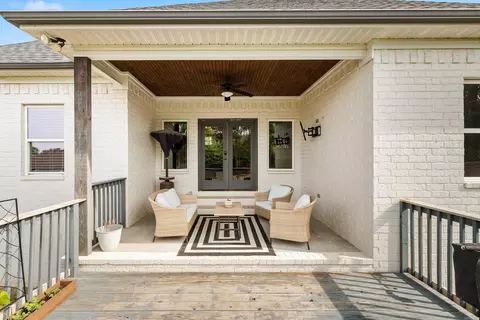 Exterior - 2401 Aberdeen Dr, Bryant, AR 72019 photo 3 of 12