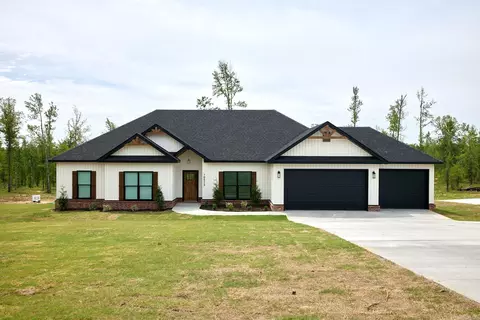 10573 W Miller Sardis Rd, Bauxite, AR 72011