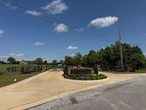 018 Cedar Ct, Searcy, AR 72143