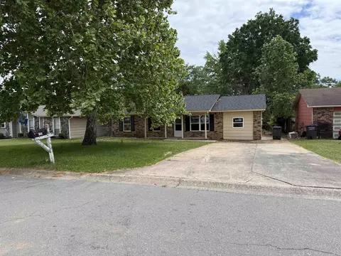 103 Briarfield Cv, Jacksonville, AR 72076
