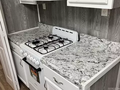 Kitchen - 7908 And 7912 Sorrells Rd, Pine Bluff, AR 71603 photo 2 of 15