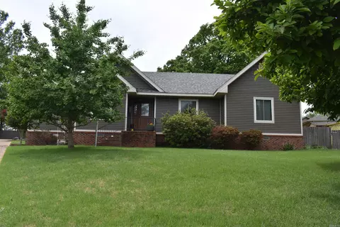 3007 Bermuda Dr, Jonesboro, AR 72401