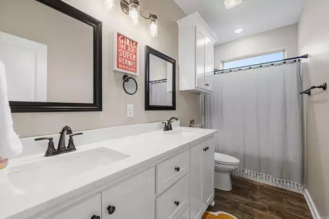 Bath - 100 Opie Dr, Cabot, AR 72023 photo 5 of 5