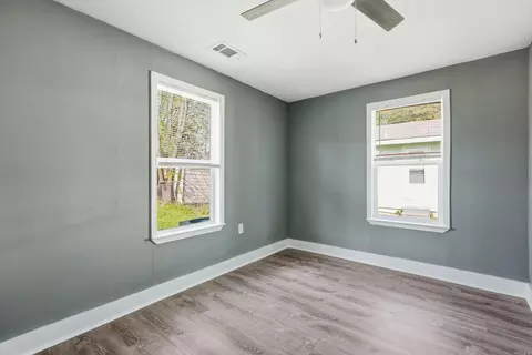 Bedroom - 604 Spruce St, Conway, AR 72032 photo 1 of 1