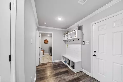 Entry Way - 16 Cimarron Cir, Cabot, AR 72023 photo 4 of 7