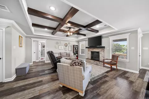 Living - 16 Cimarron Cir, Cabot, AR 72023 photo 1 of 3