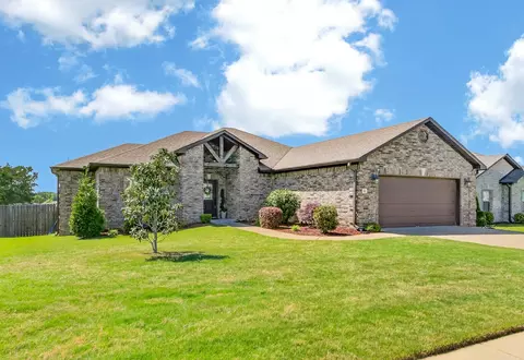 Exterior - 16 Cimarron Cir, Cabot, AR 72023 photo 3 of 8