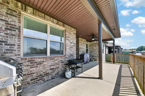 Exterior - 16 Cimarron Cir, Cabot, AR 72023 photo 5 of 8