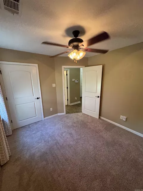 Bedroom - 3092 Glasgow, Benton, AR 72015 photo 2 of 4