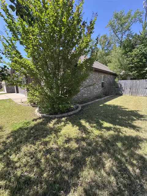 Exterior - 3092 Glasgow, Benton, AR 72015 photo 4 of 6