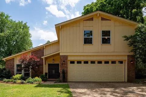 4 Riderwood Rd, North Little Rock, AR 72116
