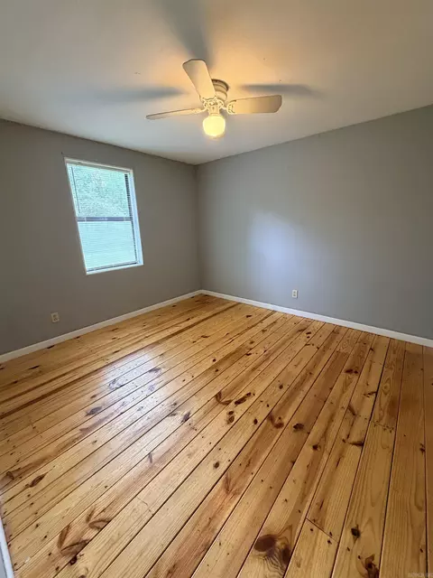Bedroom - 226 Walden, Benton, AR 72015 photo 3 of 3
