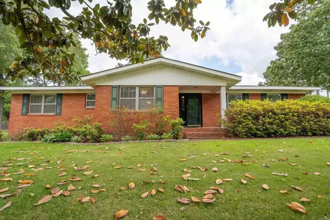 1023 Lakeshore Dr, Heber Springs, AR 72543