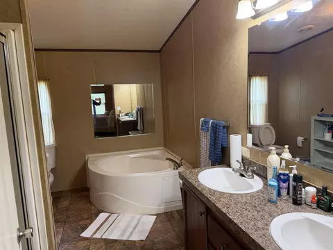 300 E Willis, Georgetown, AR 72143 photo 27