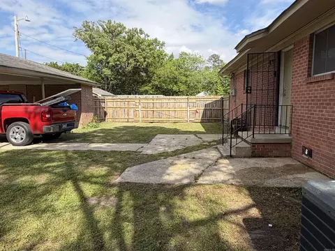Exterior - 1903 W 25th, Pine Bluff, AR 71603 photo 5 of 6