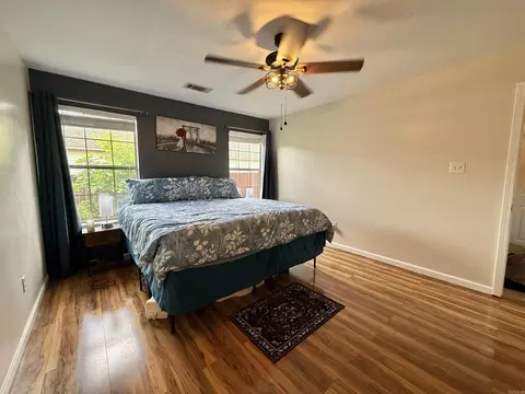 Bedroom - 13725 Apple Glen Cv, Alexander, AR 72002 photo 3 of 3