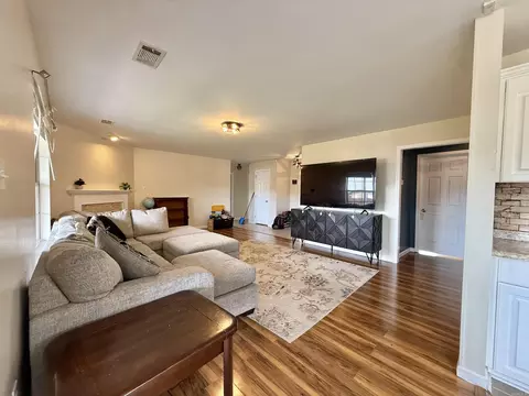 Living - 13725 Apple Glen Cv, Alexander, AR 72002 photo 4 of 4