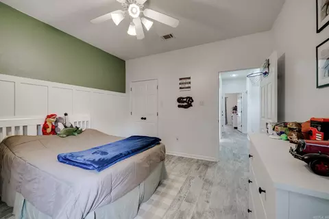 Bedroom - 39 Linda Cir, Greenbrier, AR 72058 photo 8 of 9