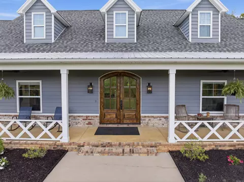 Exterior - 4051 Harrison Rd, Benton, AR 72019 photo 3 of 6