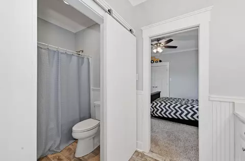 Bath - 4051 Harrison Rd, Benton, AR 72019 photo 7 of 10