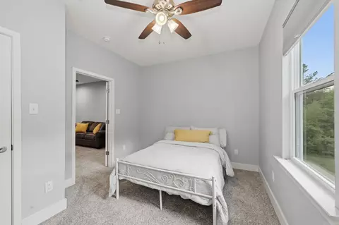 Bedroom - 4051 Harrison Rd, Benton, AR 72019 photo 6 of 6