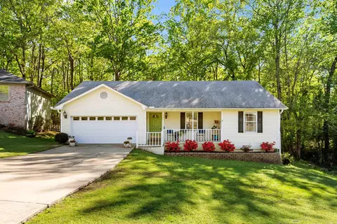 9 Honey Locust Ct, Little Rock, AR 72211