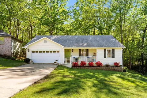 9 Honey Locust Ct, Little Rock, AR 72211