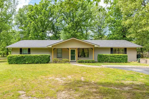 212 Veranda Trl, Pearcy, AR 71964