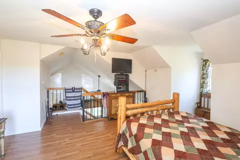 Bedroom - 125 Clinton Loop, Donaldson, AR 71941 photo 2 of 3
