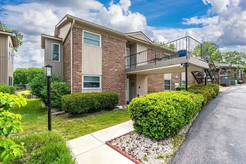 1201 Airport Rd UNIT C-11, Hot Springs, AR 71913