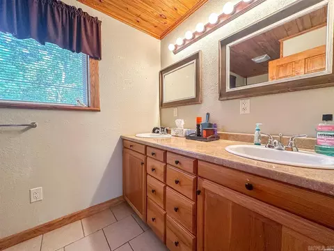 Bath - 646 School St, Amity, AR 71921 photo 5 of 6