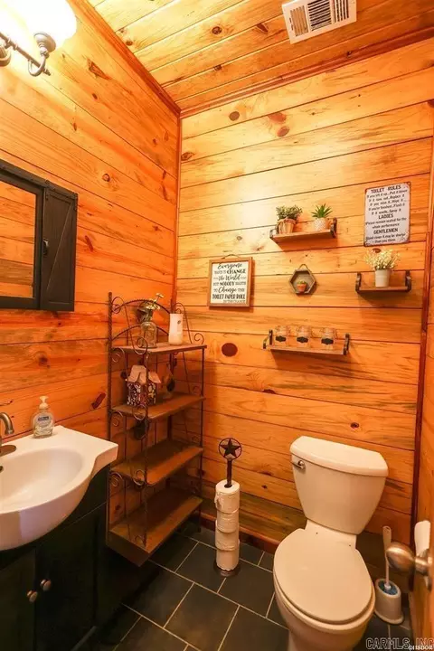 Bath - 646 School St, Amity, AR 71921 photo 4 of 6