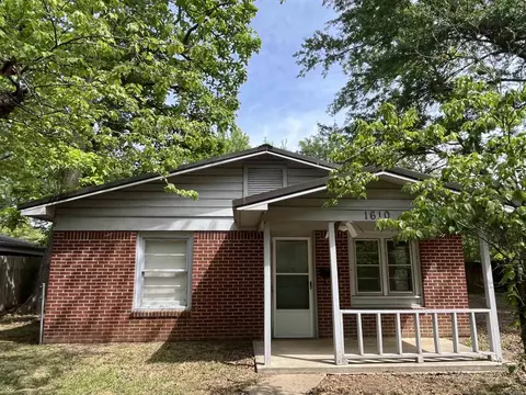 1610 Jones Dr, Conway, AR 72032
