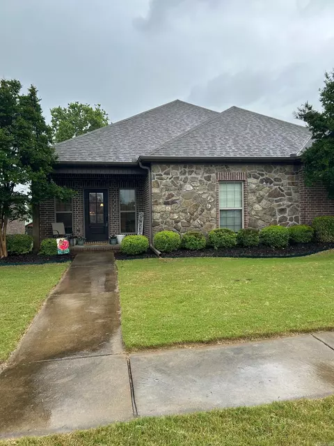 5 Southpointe, Searcy, AR 72143