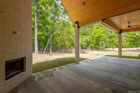 Exterior - 1054 Sungate Dr, Alexander, AR 72002 photo 9 of 14