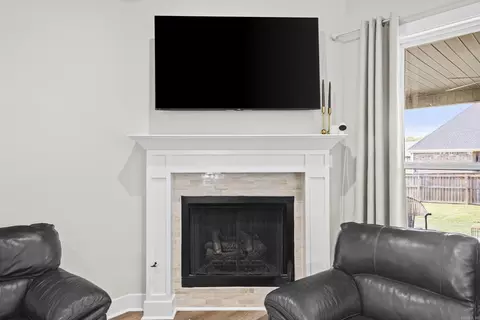 Living - 12 Denali Ln, Cabot, AR 72023 photo 1 of 1