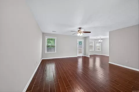 Living - 25 Highplains Dr, Cabot, AR 72023 photo 1 of 4