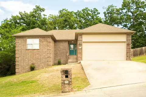 25 Highplains Dr, Cabot, AR 72023
