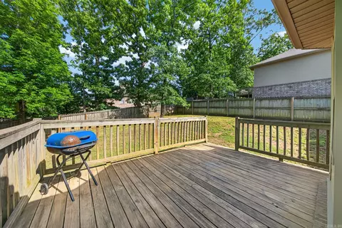 Exterior - 25 Highplains Dr, Cabot, AR 72023 photo 3 of 8