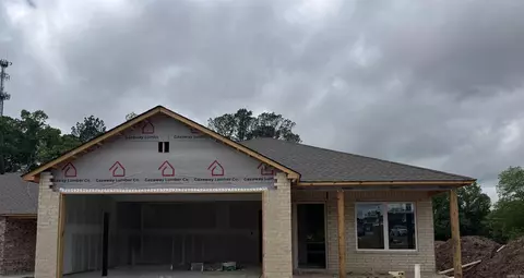 1601 Rambling Brook Dr, Benton, AR 72015