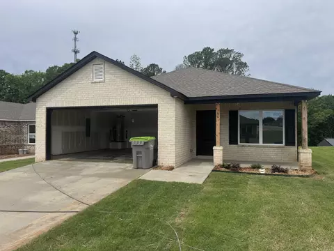 1601 Rambling Brook Dr, Benton, AR 72015