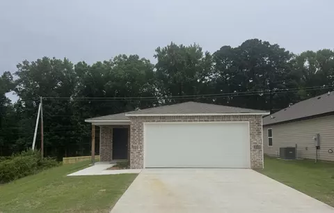 1000 Raven Walk Dr, Benton, AR 72015
