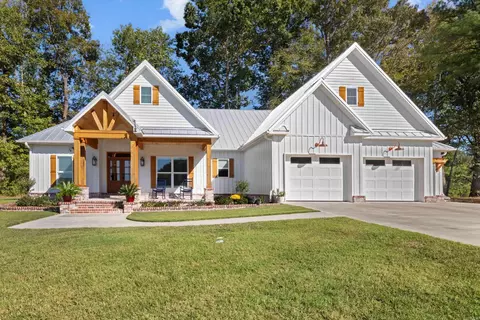 57 Iveon Clay Rd, Pangburn, AR 72121